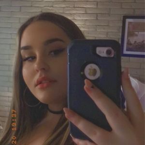 Meet your Posher, Laci